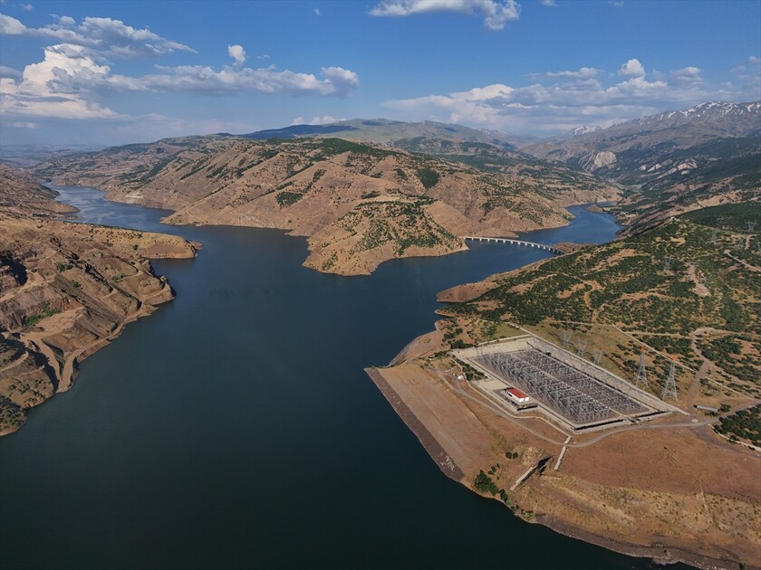 Aşağı Kaleköy Barajı ve Hibrit Enerji Santrali'nde üretim 6 ayda rekora ulaştı