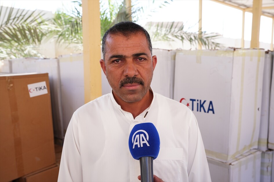 ئاژانسی تیکای تورکیا یارمەتی پێشکەش بە ٢٠٠ ھەنگەوانی عێراقی لە ئەنبار کرد