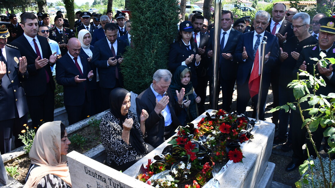 15 Temmuz şehidi emniyet müdürü Ufuk Baysan, memleketi Düzce'de anıldı