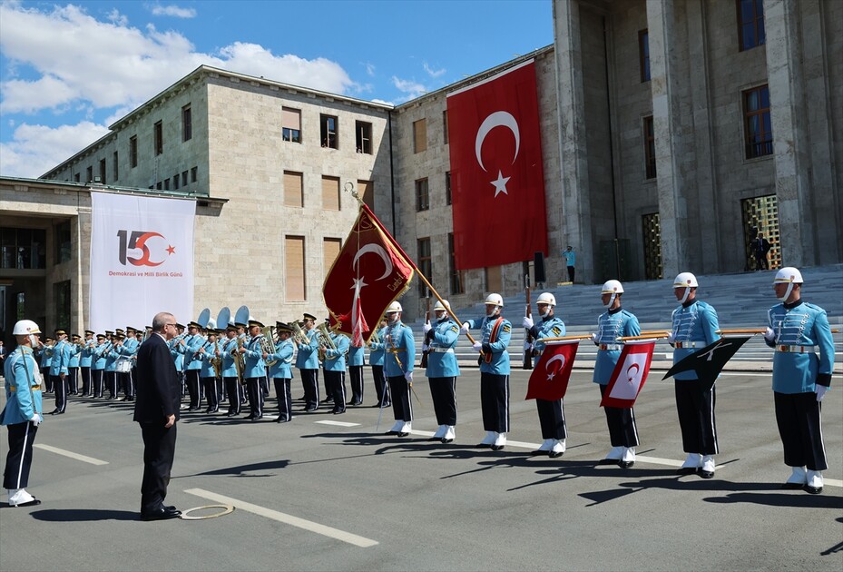 أردوغان: من خابت آمالهم ليلة 15 يوليو ما زالوا يترقبون الفرص