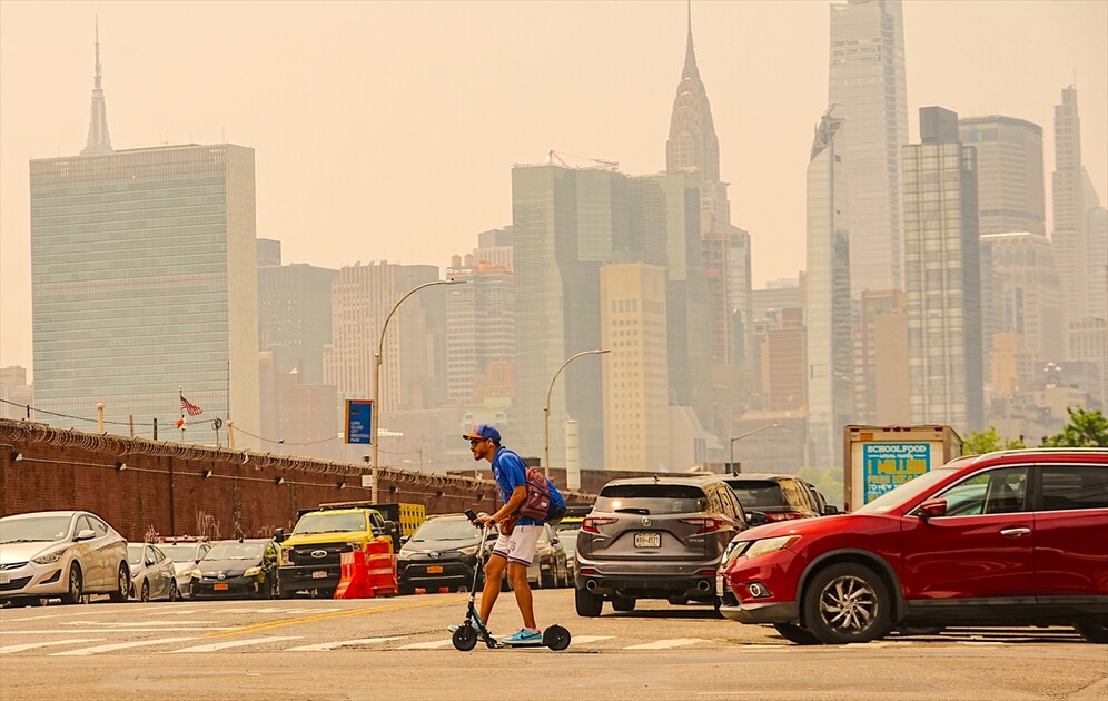 Kanada'daki orman yangınlarının dumanı New York'ta hava kalitesini düşürüyor