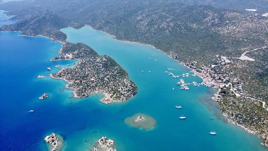 Tarihi ve doğal zenginlikleriyle öne çıkan Demre'de dört mevsim turizm hedefleniyor