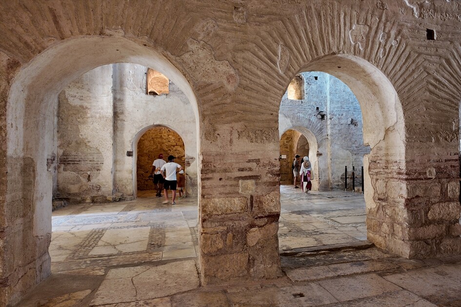 Tarihi ve doğal zenginlikleriyle öne çıkan Demre'de dört mevsim turizm hedefleniyor