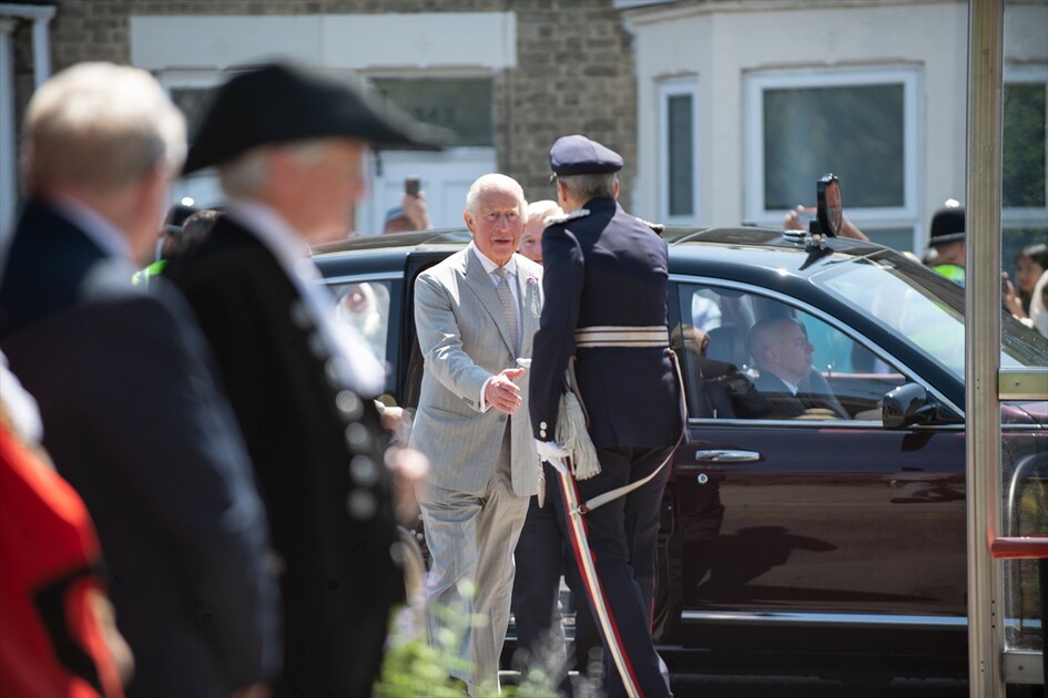 İngiltere Kralı 3. Charles, Cambridge Merkez Camisi'ni ziyaret etti