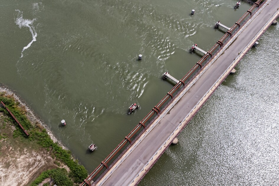 İtalya'da Po Nehri'ndeki kuraklık nedeniyle tuzlu deniz suyu deltadan içerilere girmeye başladı