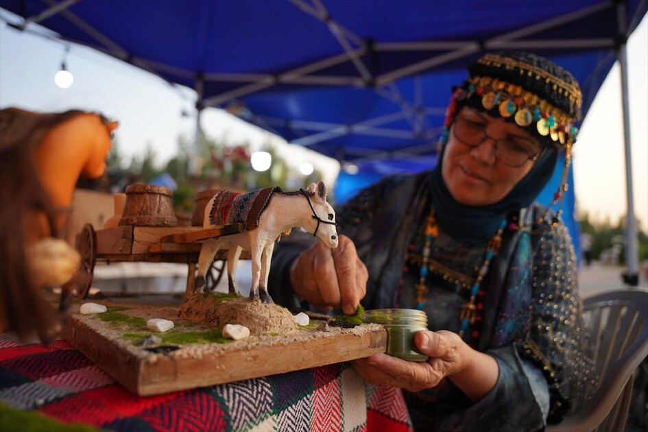 سلێمانی- خۆڕاگریی و کۆڵنەدانی ژنێک کە نەیھێشت نەخۆشی شێرپەنجە لە کار و داھێنان دووریبخاتەوە