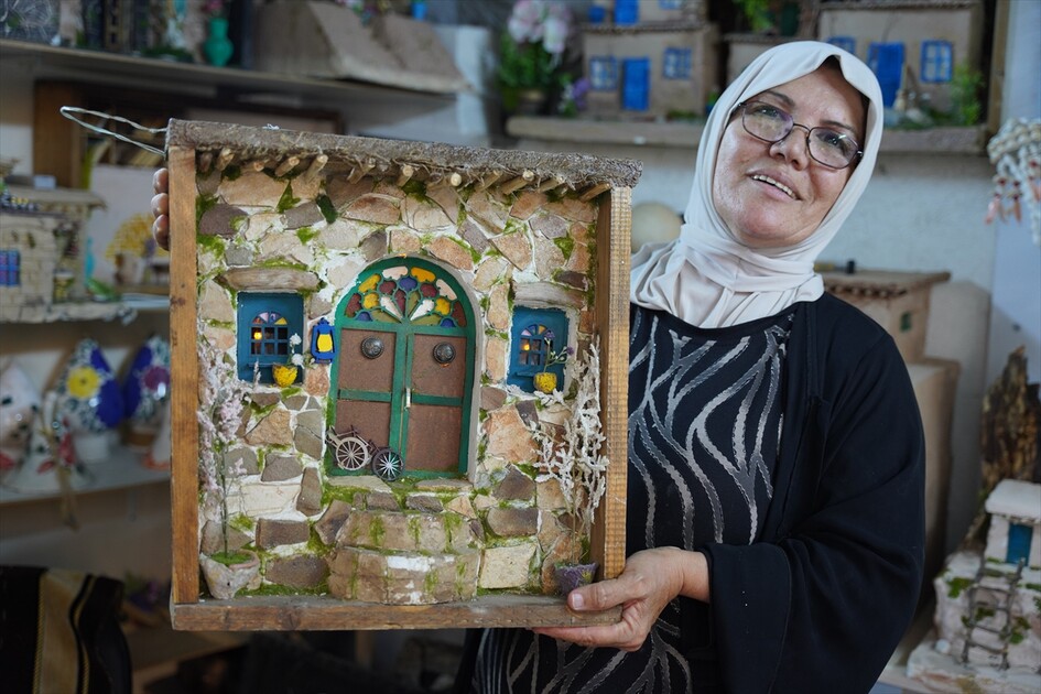 سلێمانی- خۆڕاگریی و کۆڵنەدانی ژنێک کە نەیھێشت نەخۆشی شێرپەنجە لە کار و داھێنان دووریبخاتەوە