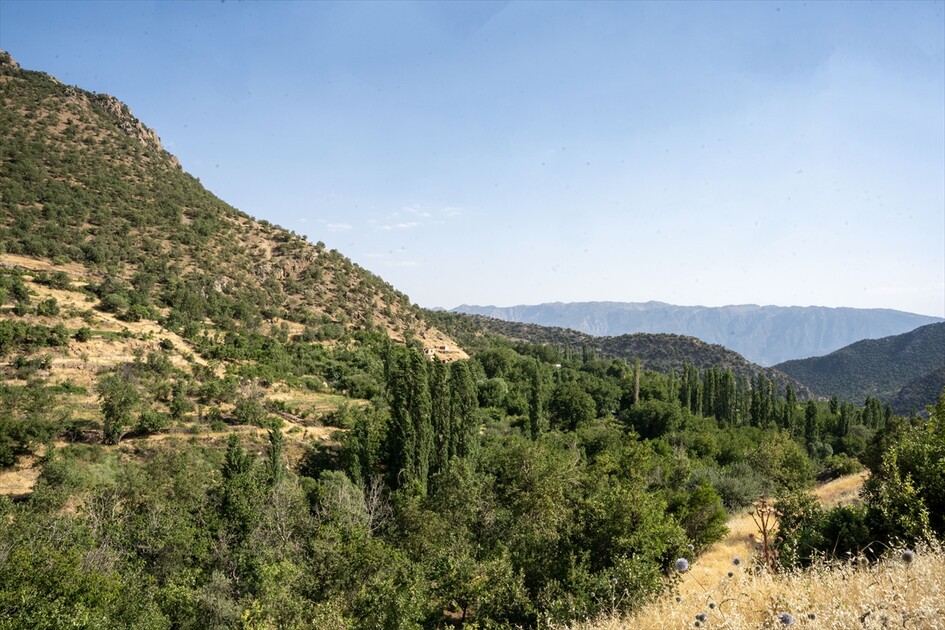 دوای پڕۆسەی تورکیای بێ تیرۆر گوندەکانی ھەرێم ئاوەدان دەبنەوە و خەڵک دەگەڕێنەوە سەر زێدی خۆیان