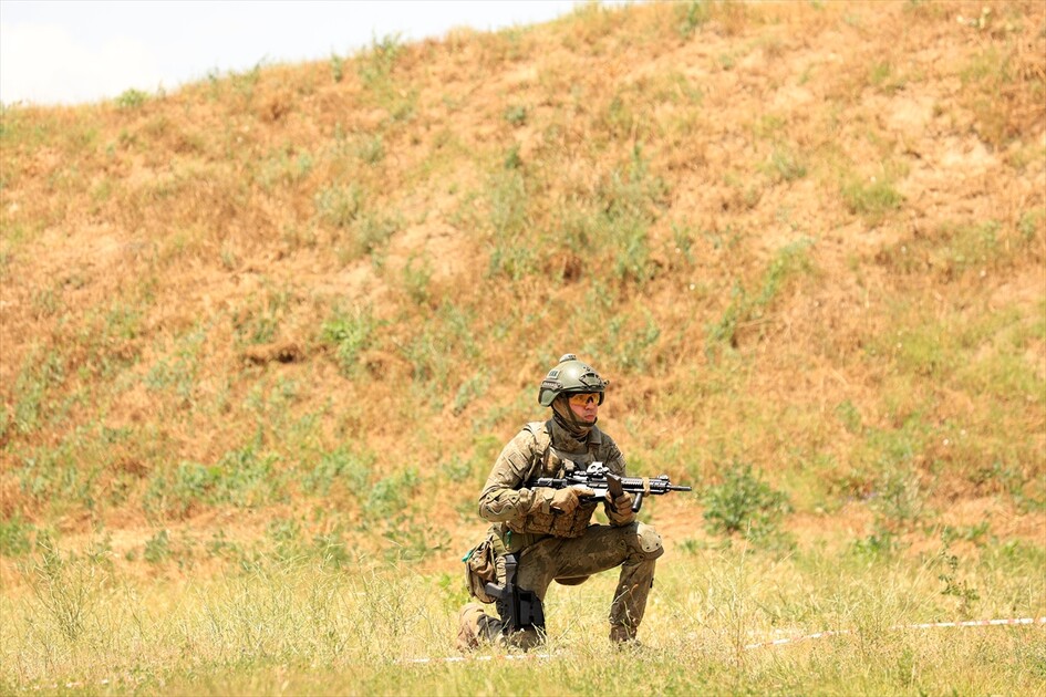 Komandolar, meskun mahal operasyonları için zorlu eğitimden geçiyor