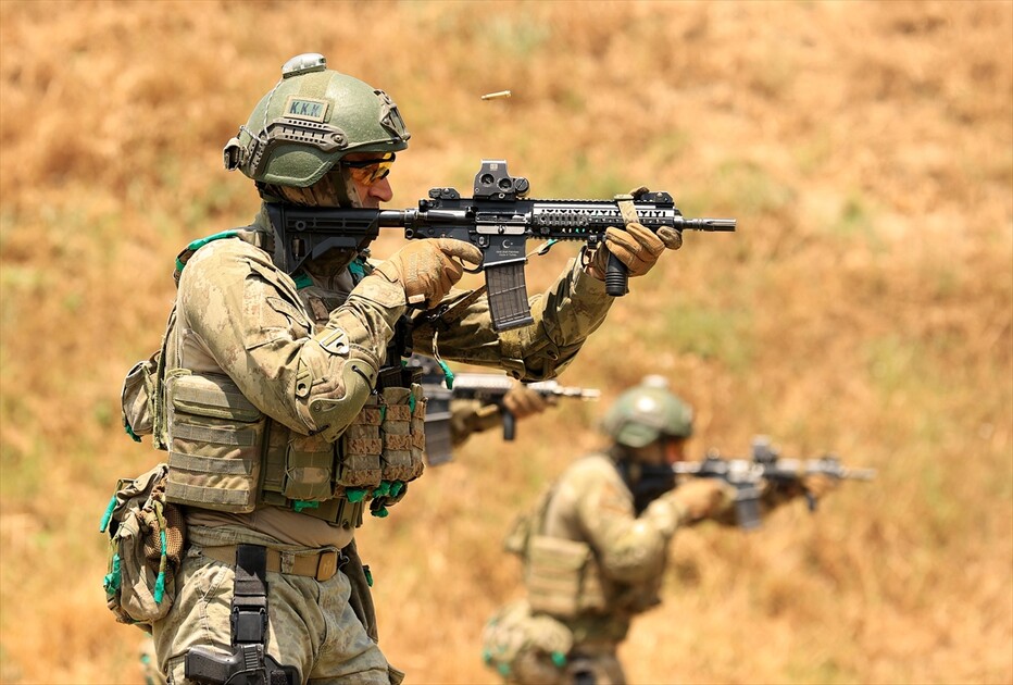 Komandolar, meskun mahal operasyonları için zorlu eğitimden geçiyor