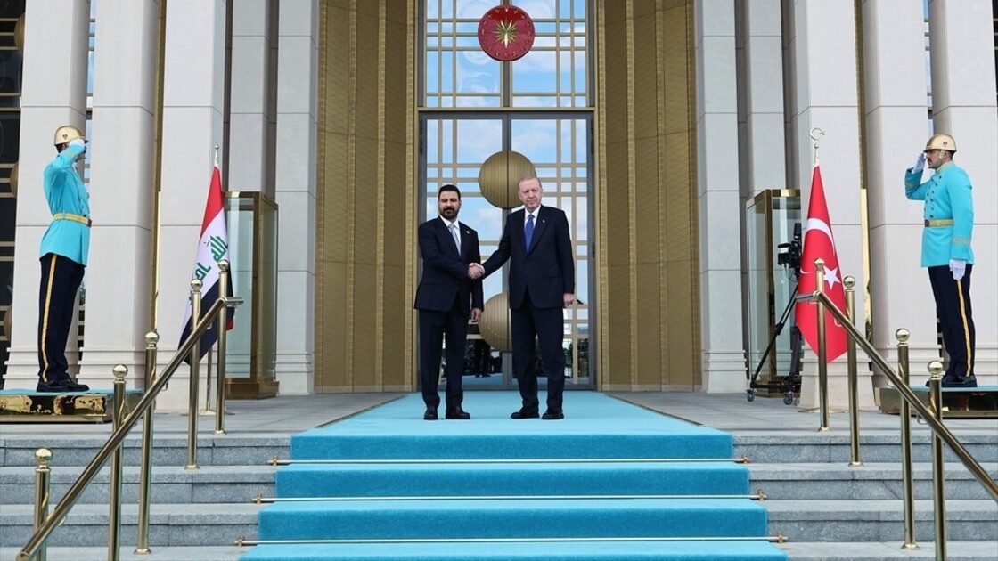Президент Эрдоган с официальной церемонией встретил премьер-министра Ирака Али Зейди