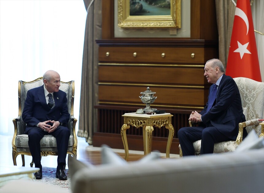 Cumhurbaşkanı Erdoğan, MHP Genel Başkanı Bahçeli'yi kabul etti