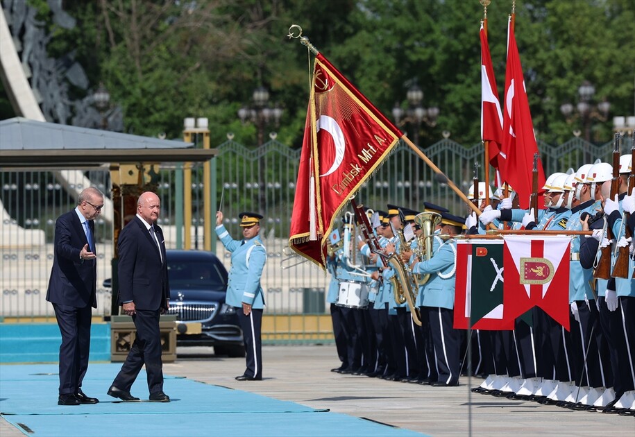 Cumhurbaşkanı Erdoğan, Avusturya Başbakanı Stocker'i resmi törenle karşıladı