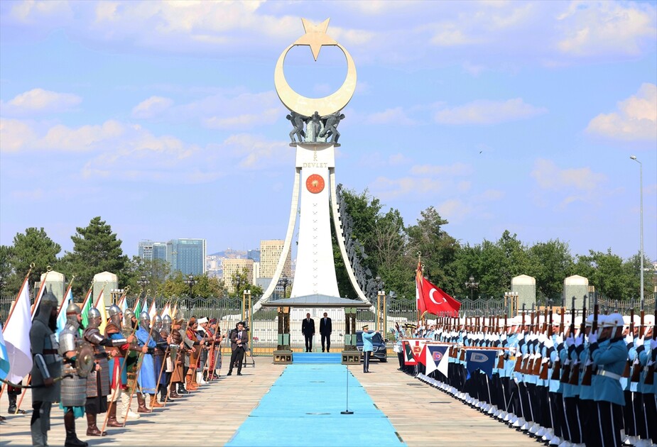 Cumhurbaşkanı Erdoğan, Avusturya Başbakanı Stocker'i resmi törenle karşıladı