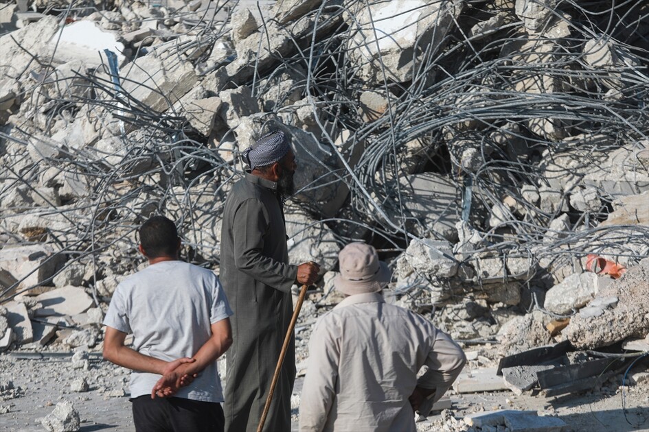 إسرائيل تشرد 3 عائلات فلسطينية بهدم بناية جنوب بيت لحم