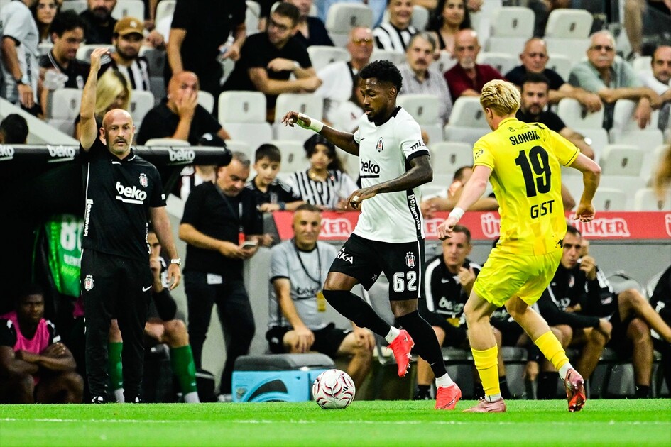 Beşiktaş - Hradec Kralove