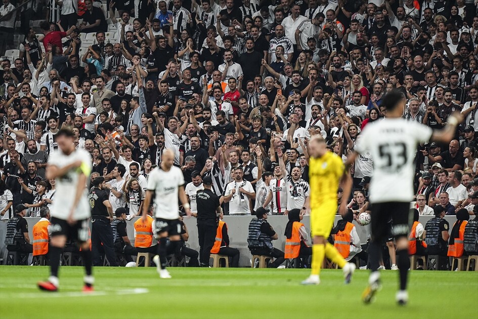 Beşiktaş - Hradec Kralove