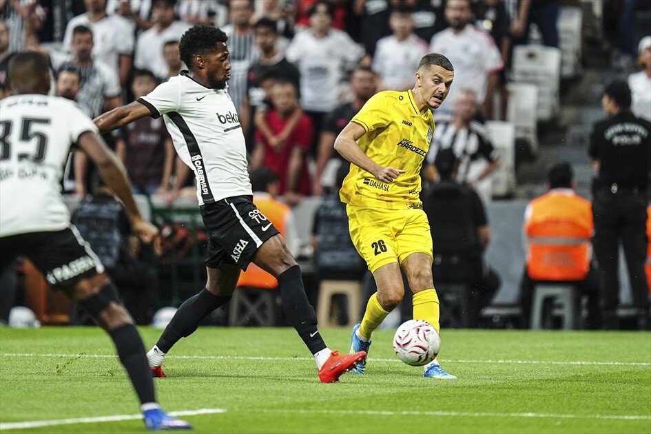 Beşiktaş - Hradec Kralove