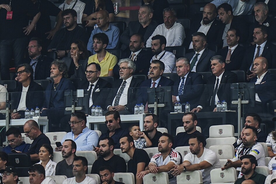 Beşiktaş - Hradec Kralove