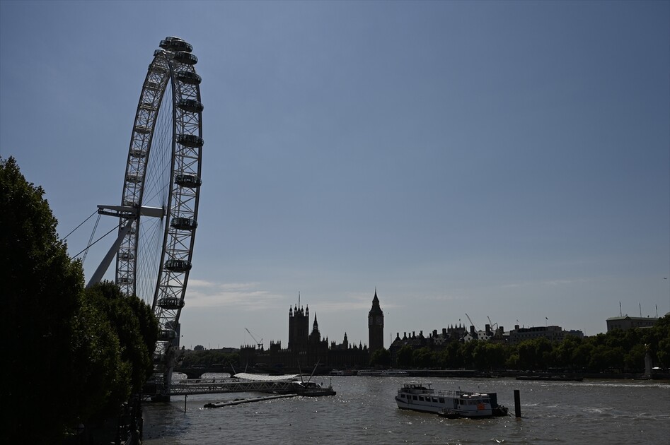 Londra’da aşırı sıcaklar etkili oluyor