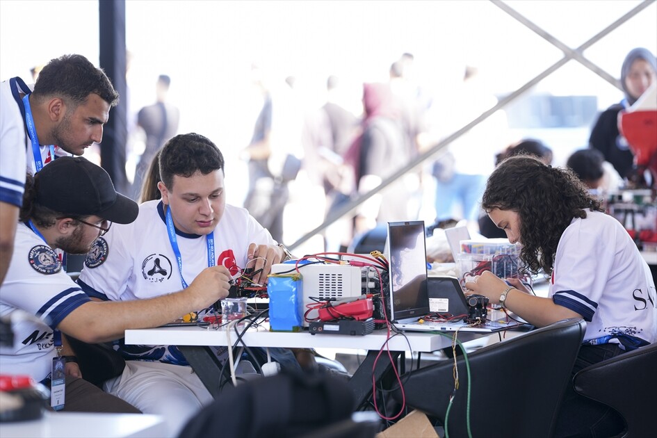TEKNOFEST Mavi Vatan kapılarını açtı