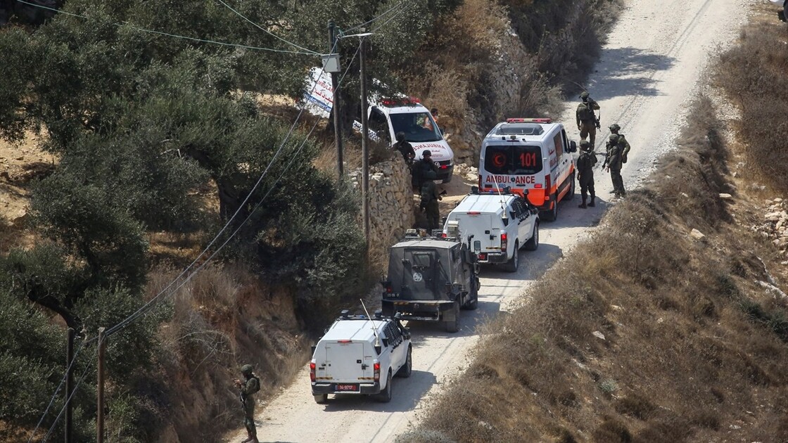 Filistin topraklarını gasbeden İsrailliler, Nablus'ta 4 Filistinliyi yaraladı