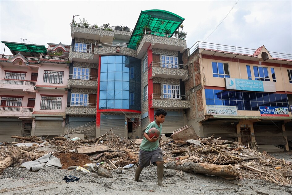 Nepal'deki selde hayatını kaybedenlerin sayısı 616'ya çıktı