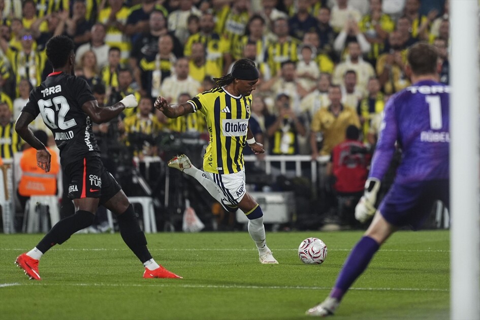 Fenerbahçe - Beşiktaş