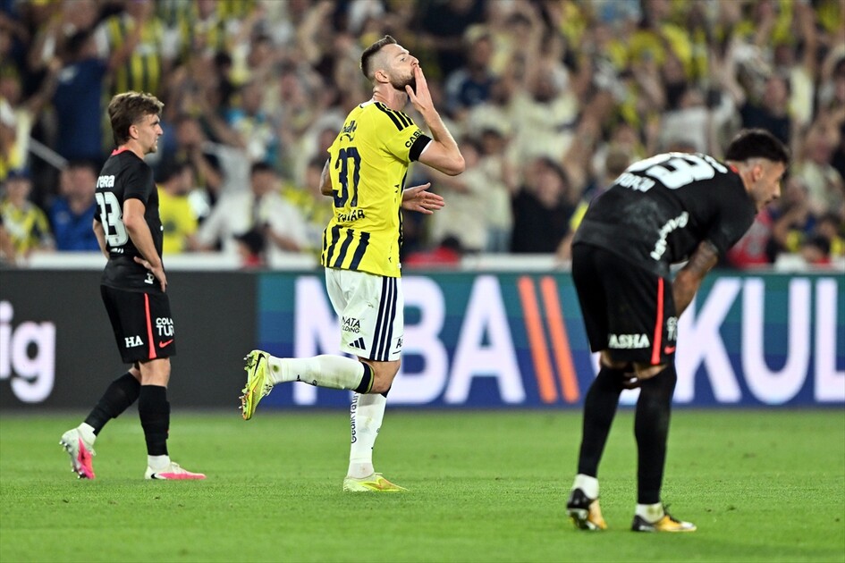Fenerbahçe - Beşiktaş