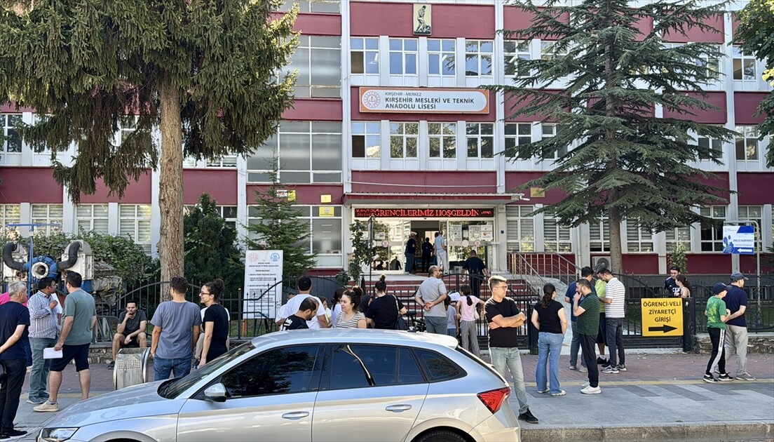 Kırşehir'de KPSS Genel Yetenek-Genel Kültür oturumu başladı