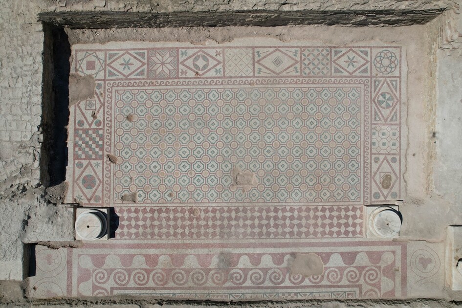 Kastamonu Pompeiopolis Antik Kenti'nde 105 metrekarelik zemin mozaikleri açığa çıkarıldı