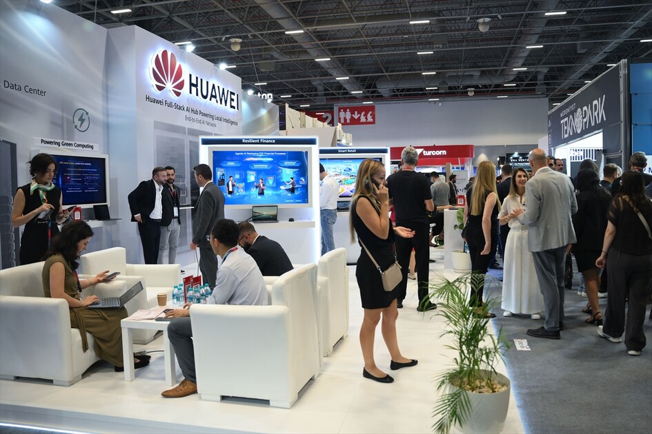 GITEX Ai Türkiye İstanbul'da kapılarını açtı
