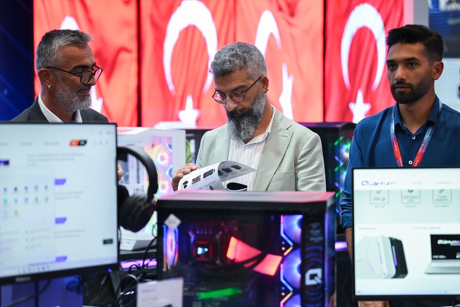 GITEX Ai Türkiye İstanbul'da kapılarını açtı