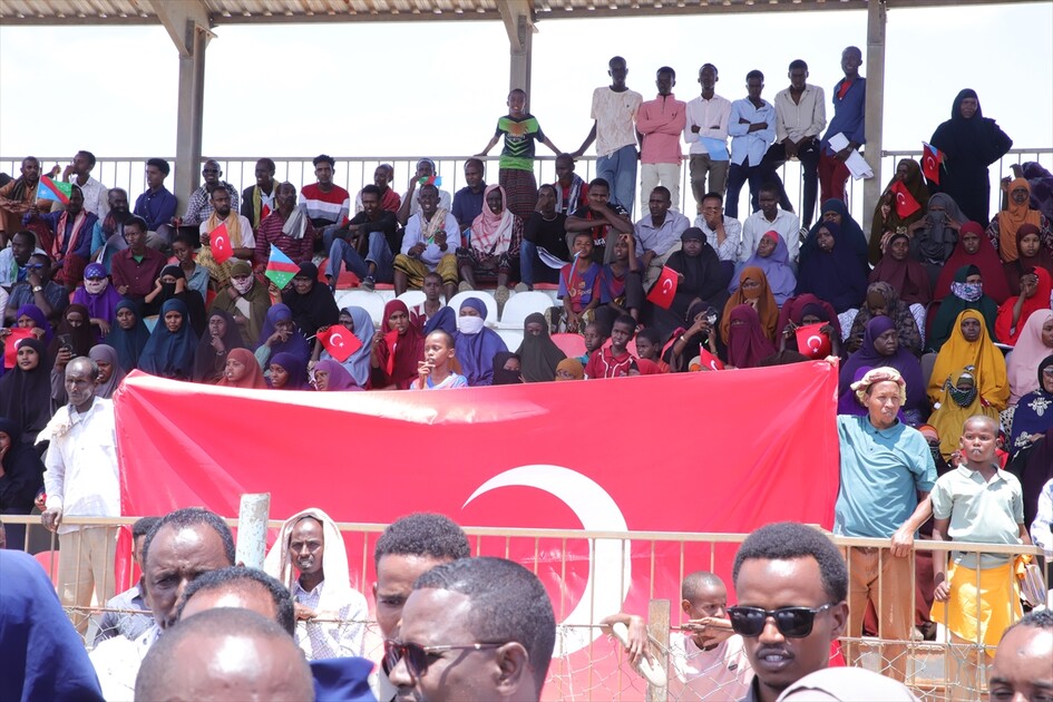 Somalililer Türkiye'ye teşekkür gösterisi düzenledi