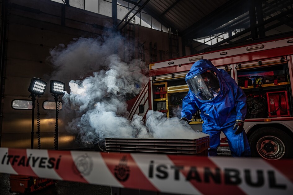 Ateş, duman ve suyun ötesinde: İtfaiye postası
