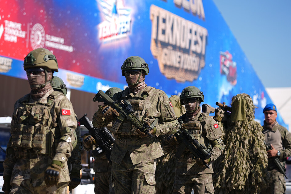 TEKNOFEST Güneydoğu Şanlıurfa'da kapılarını ziyaretçilere açtı