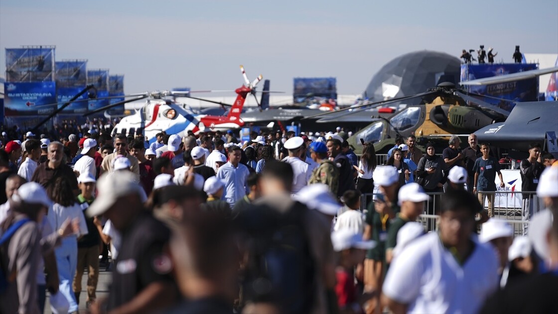 TEKNOFEST Güneydoğu Şanlıurfa'da kapılarını ziyaretçilere açtı