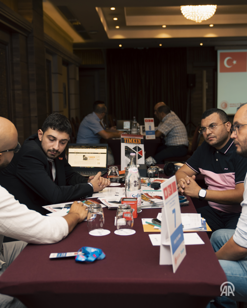 Tunis : un forum d'affaires réunit les acteurs de l'industrie automobile turque et tunisienne