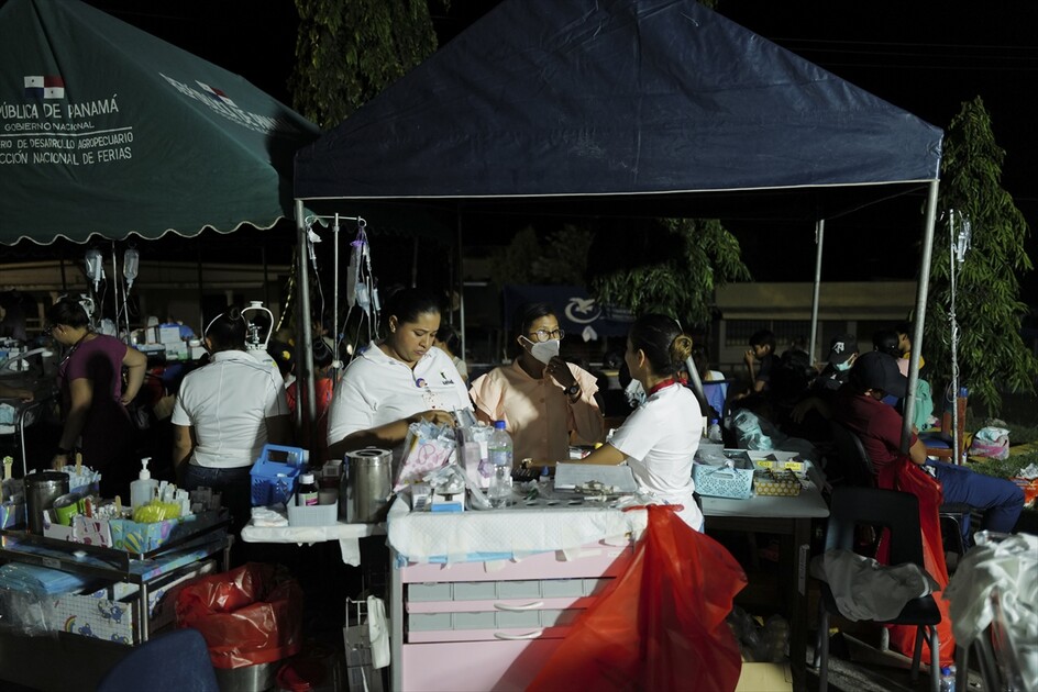 Panama'da 7,7 büyüklüğündeki depremde 15 öğrenci hafif yaralandı