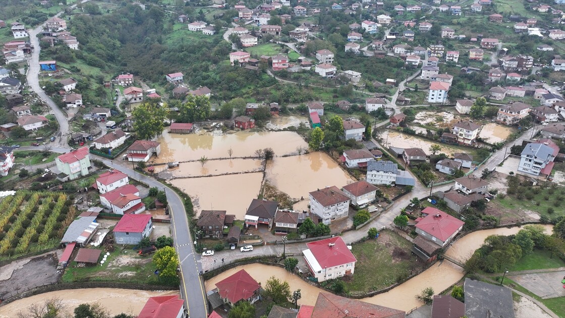 Sakarya'da sağanak etkisini sürdürüyor