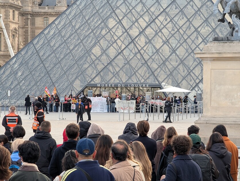 Protesters block Louvre entrances in support of nationwide student movement in Paris