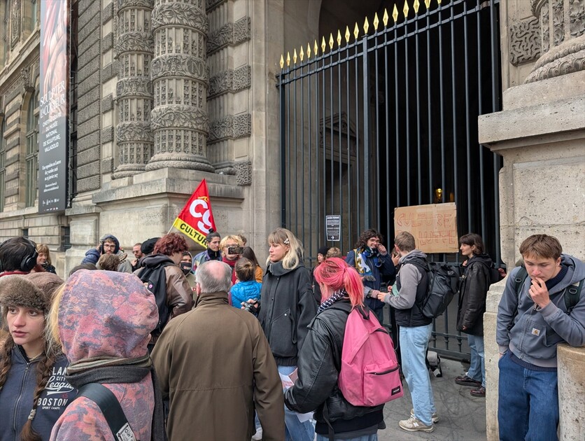 Protesters block Louvre entrances in support of nationwide student movement in Paris