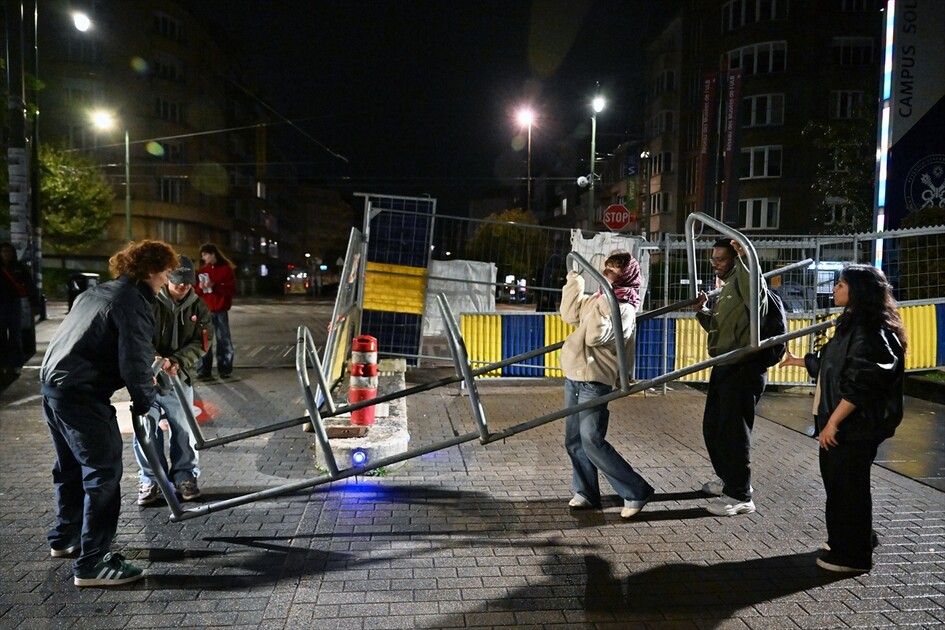 Students blocked the ULB campus in Brussels