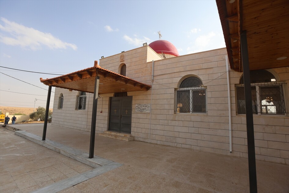 Death toll rises to 8 following armed attack on Greek Orthodox church in Jordan