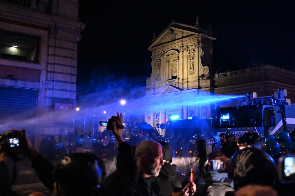 Demonstration against the government in Rome