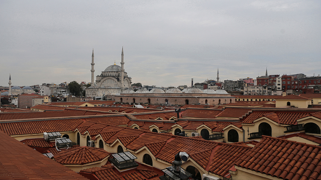 İstanbul'un Han ve Çarşıları